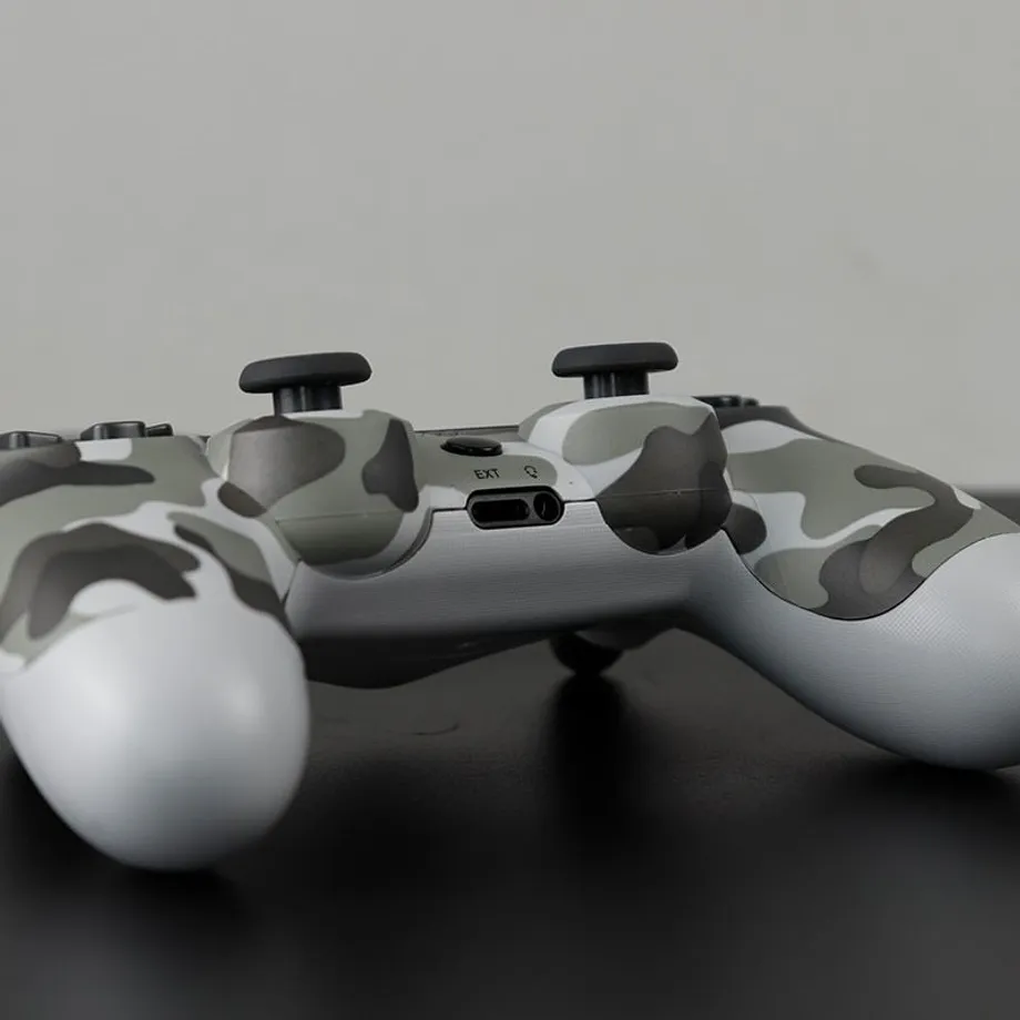 Designový ovladač Doubleshock PS4 - různé varianty