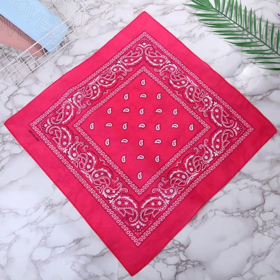 Stylový unisex bavlněný šátek bandana v několika barevných variantách Aristoteles