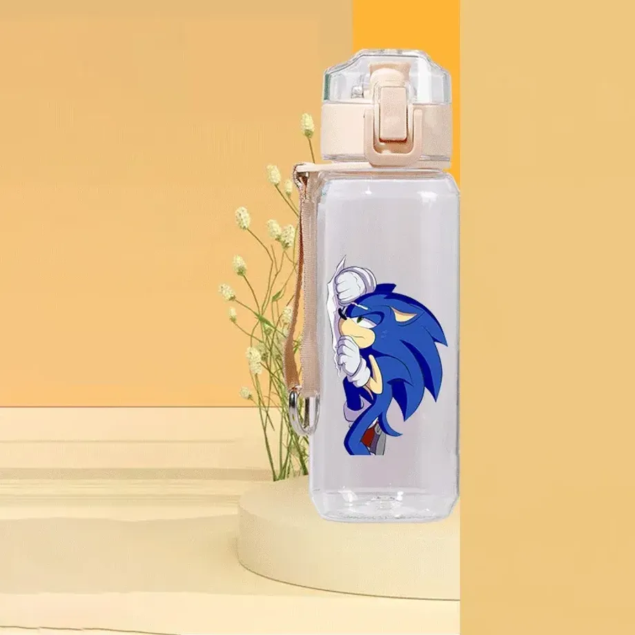 Trendy láhev na vodu s tlakovým uzávěrem v motivech ježka Sonic