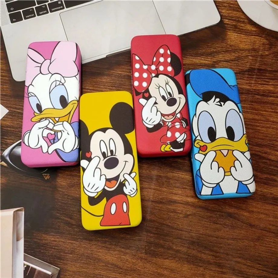 Stylové dětské pouzdro na brýle s motivem Mickey a kamarádi - Luisa