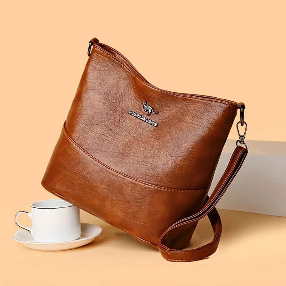 Stylová crossbody kabelka s vintage nádechem pro ženy - měkká umělá kůže