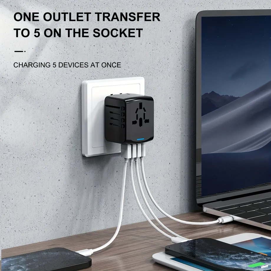 Univerzální cestovní adaptér s rychlonabíjením - 4× USB + USB-C