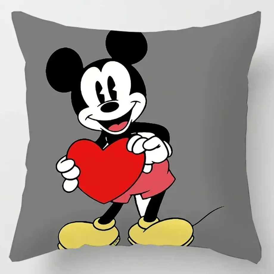 Roztomilý povlak na polštářek s motivy oblíbených postav Mickey Mouse