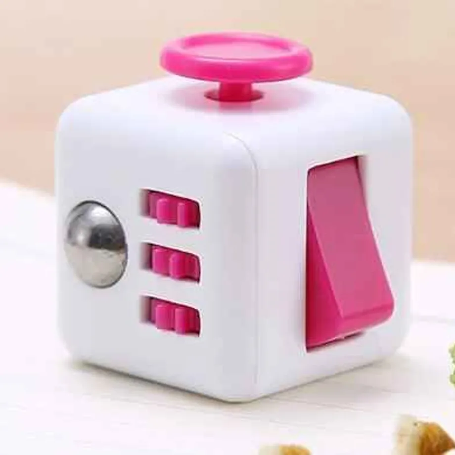 Originální antistresová kostka Fidget Cube