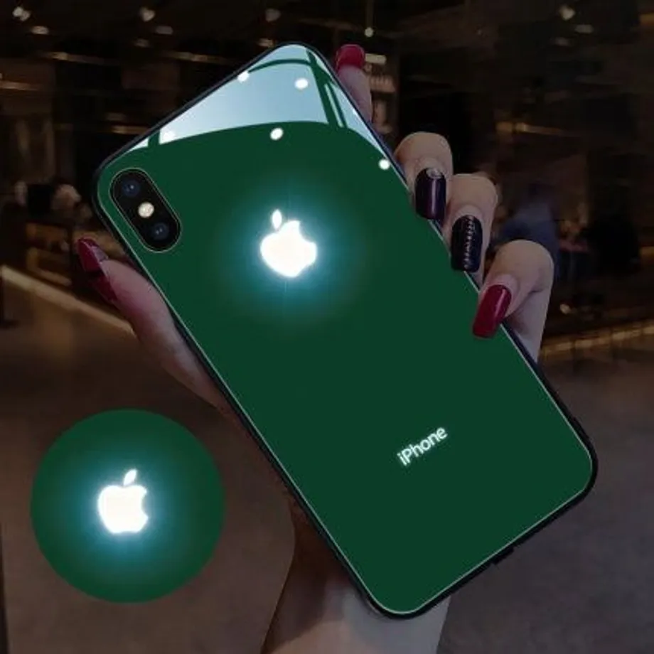 Blikající nárazuvzdorný kryt na Apple iPhone