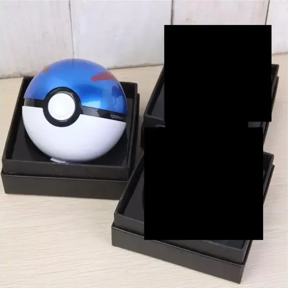 Stylová powerbanka v provedení kulatého Pokéball z pohádek Pokémon