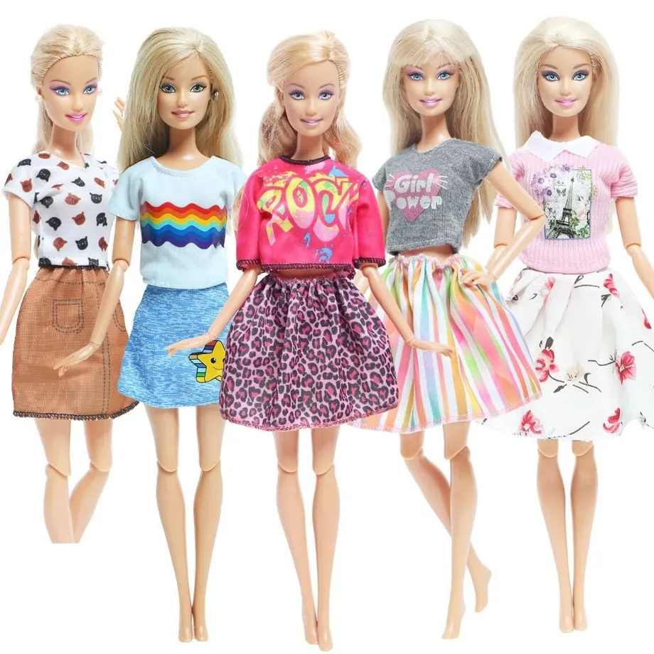 Sada oblečení pro panenku Barbie - 5 ks