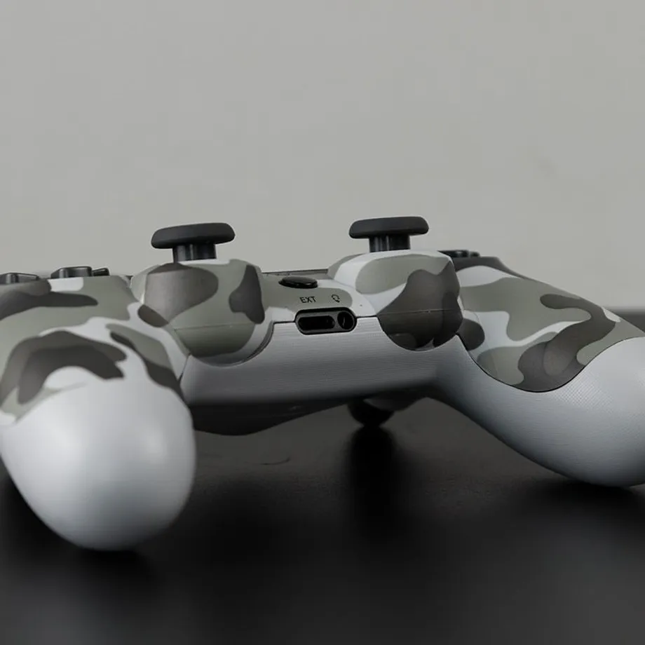 Designový ovladač Dualshock na PS4