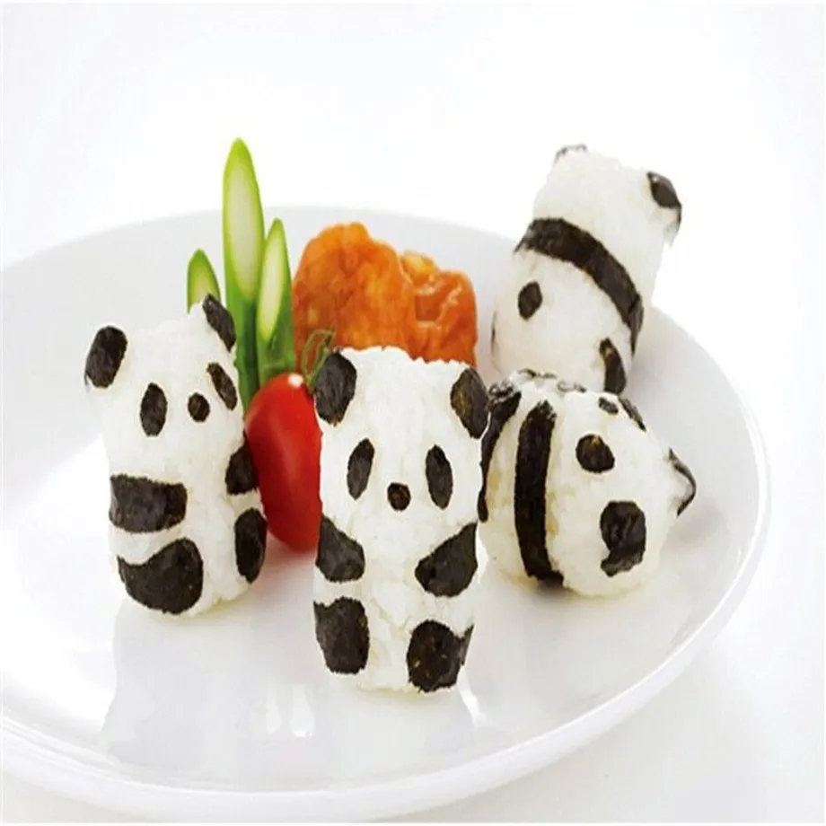 Formulář na sushi Onigiri panda ve tvaru sushi