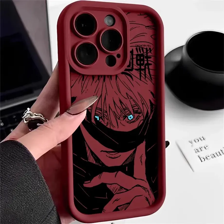 Kryt na telefony iPhone s motivy anime postav z oblíbených manga komiksů